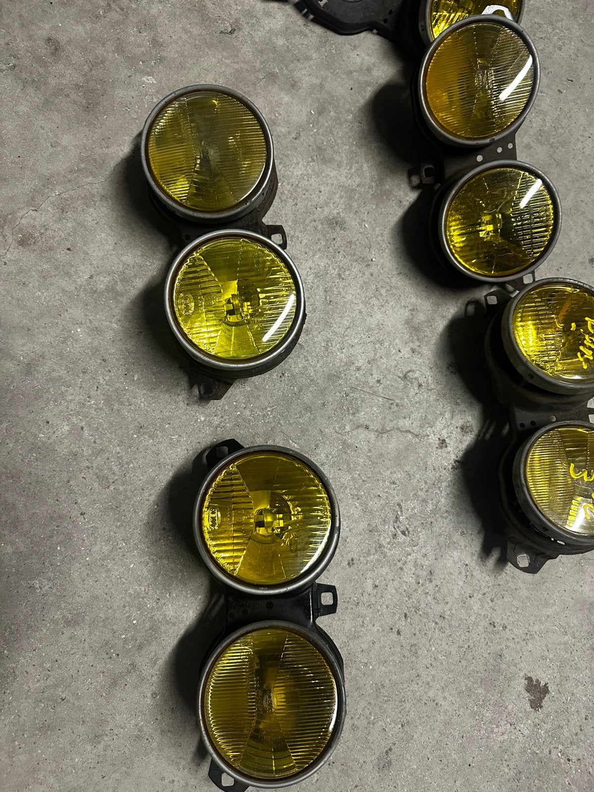 Originele BMW E30 gele Hella koplamp paar, Auto-onderdelen, Ophalen of Verzenden, BMW