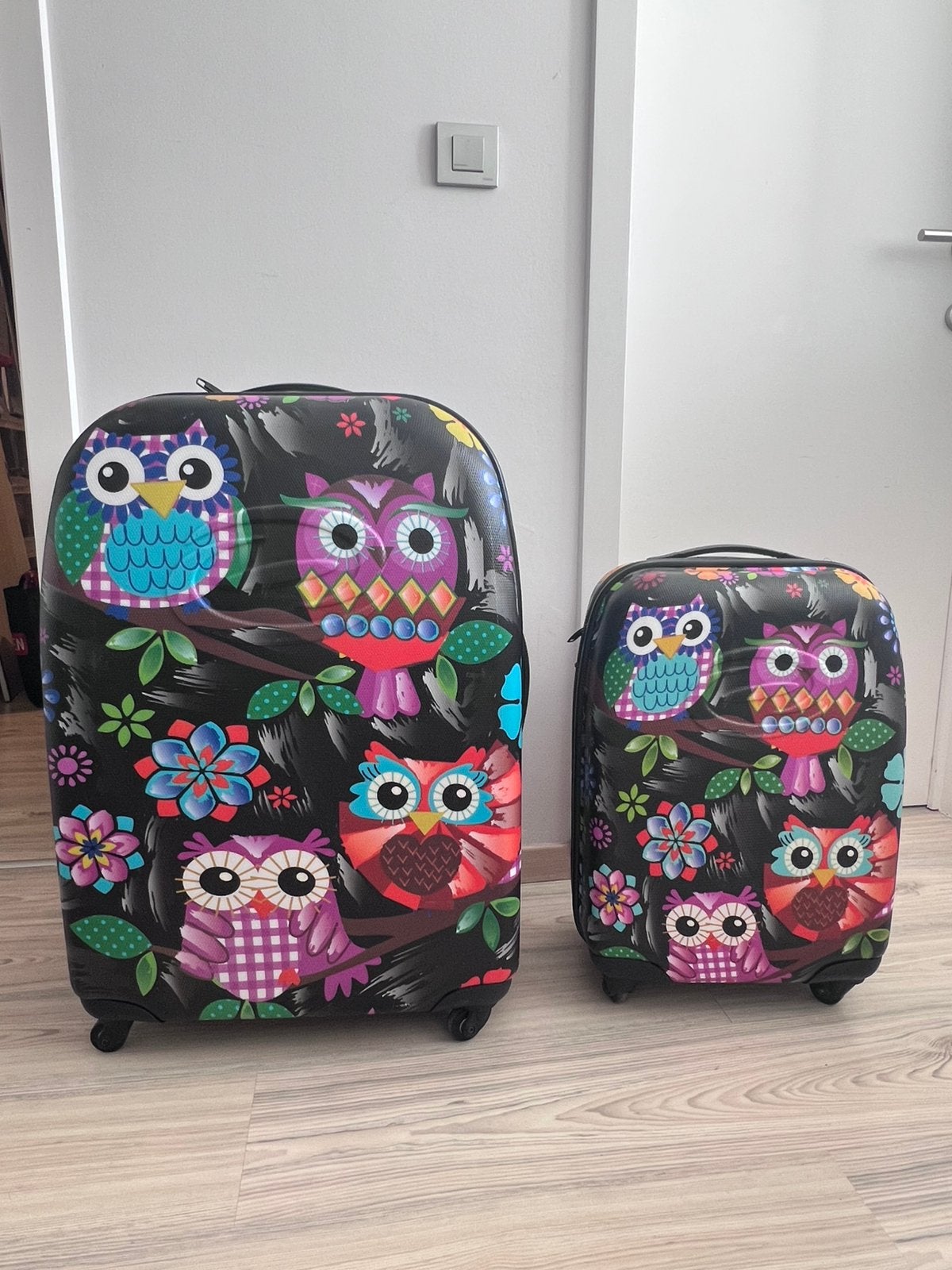 2 reiskoffers, Ophalen, Zo goed als nieuw