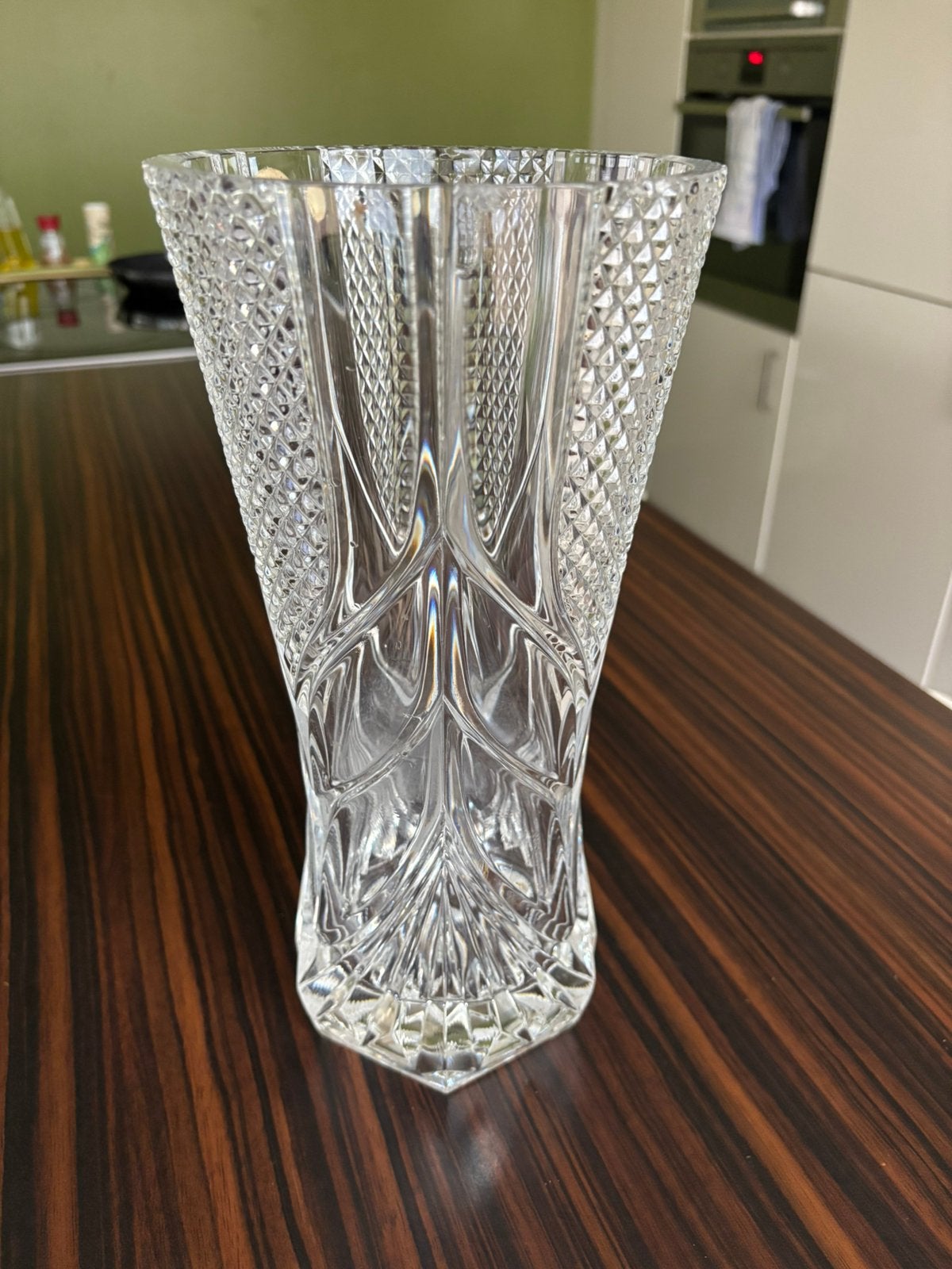 Vase de Noël, Enlèvement