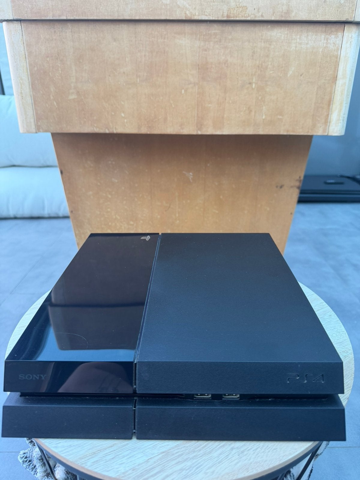 Ps4 + 2 controllers + 13 games, Games en Spelcomputers, Spelcomputers | Sony PlayStation 4, Ophalen, Met games, Met 2 controllers