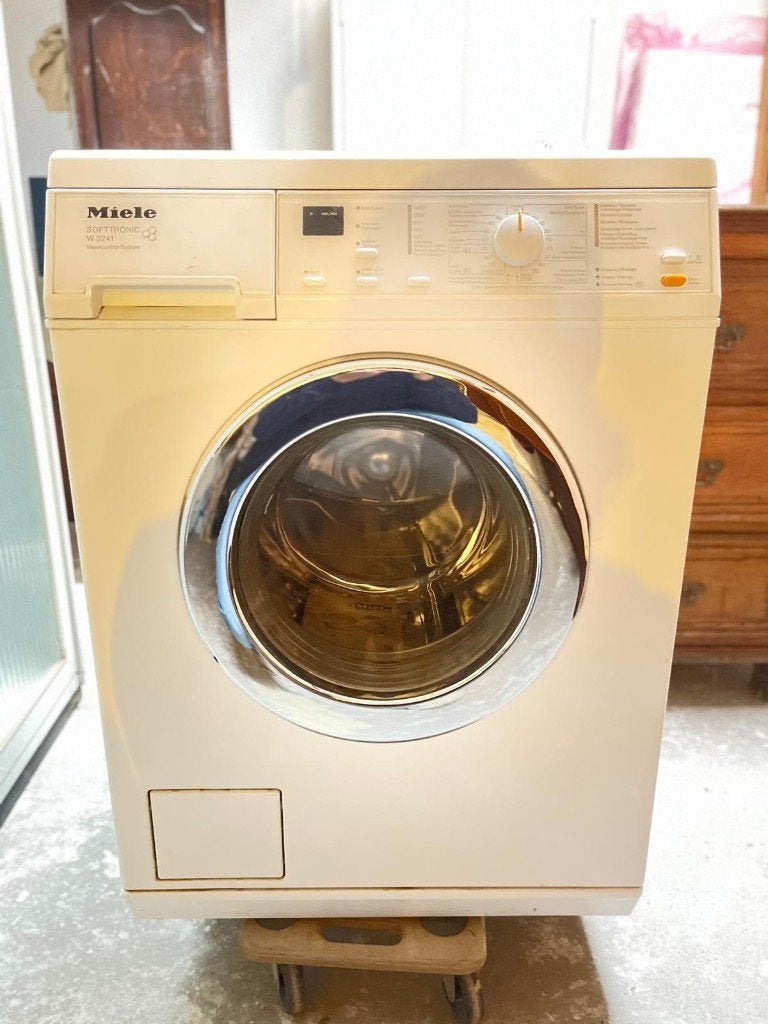 Machine à laver Miele softtronic W3241, Electroménager, Lave-linge, 4 à 6 kg, Enlèvement, Utilisé, Chargeur frontal