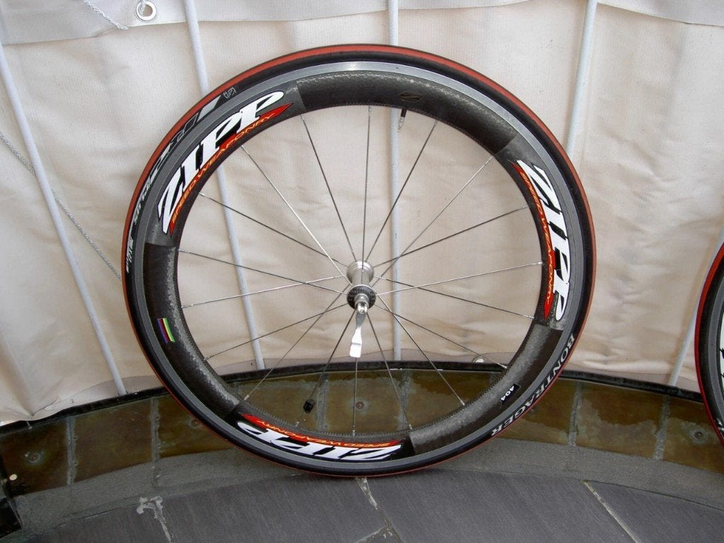 Roues Zipp 404 Carbon 700C – Paire, Zipp, Enlèvement ou Envoi, Comme neuf, Carbone