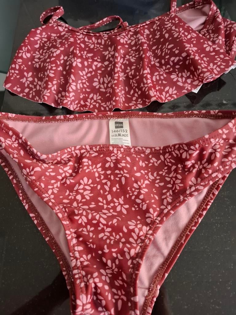 Mooie bikini maat 146 152, Enfants & Bébés, Vêtements enfant | Taille 152, Enlèvement