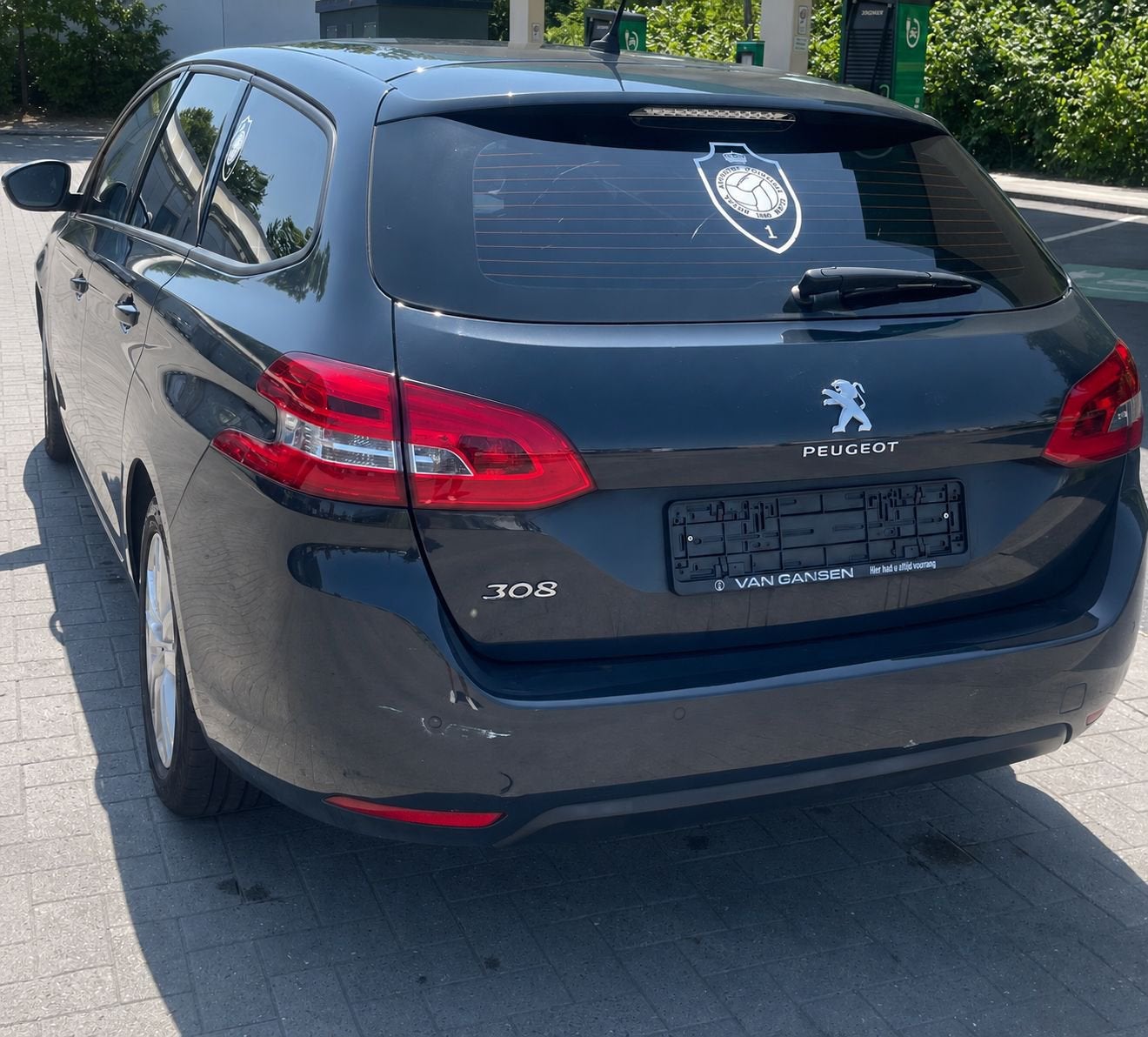 Peugeot 308 break , 2018 met 158,000km, Autos, Achat, Boîte manuelle, Noir, 5 portes