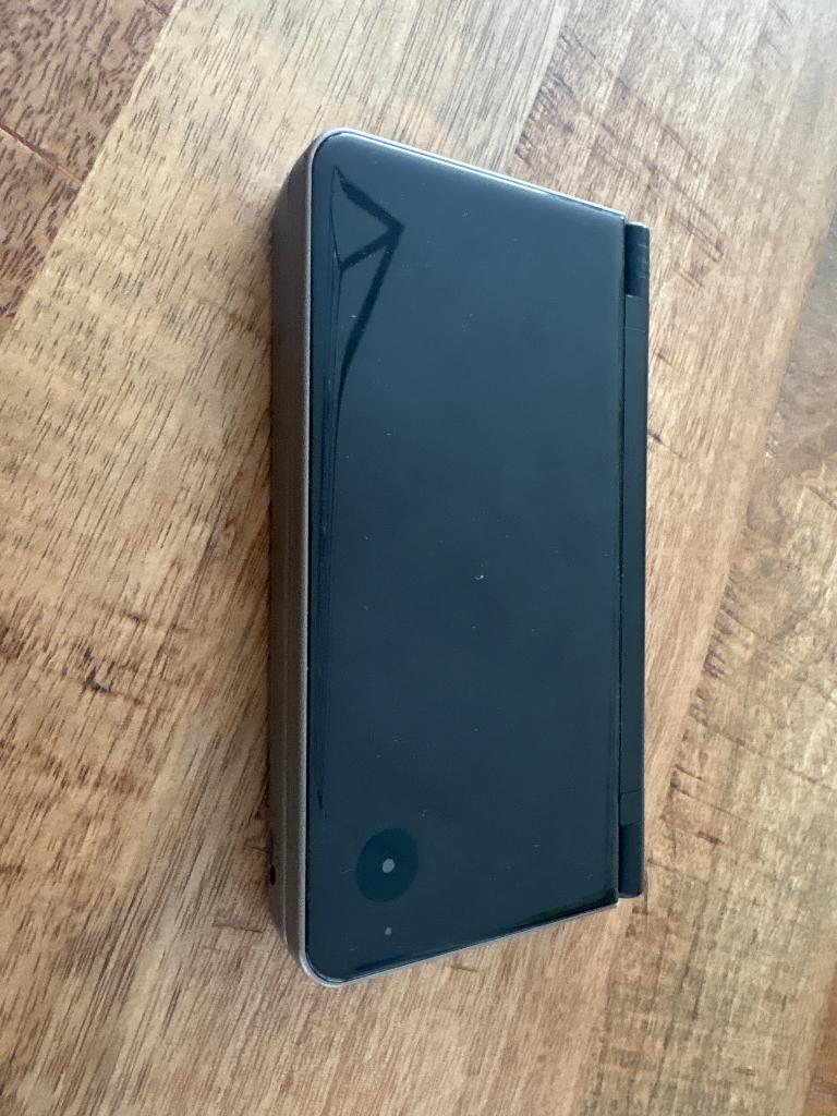 Nintendo DS XL, Ophalen, Gebruikt