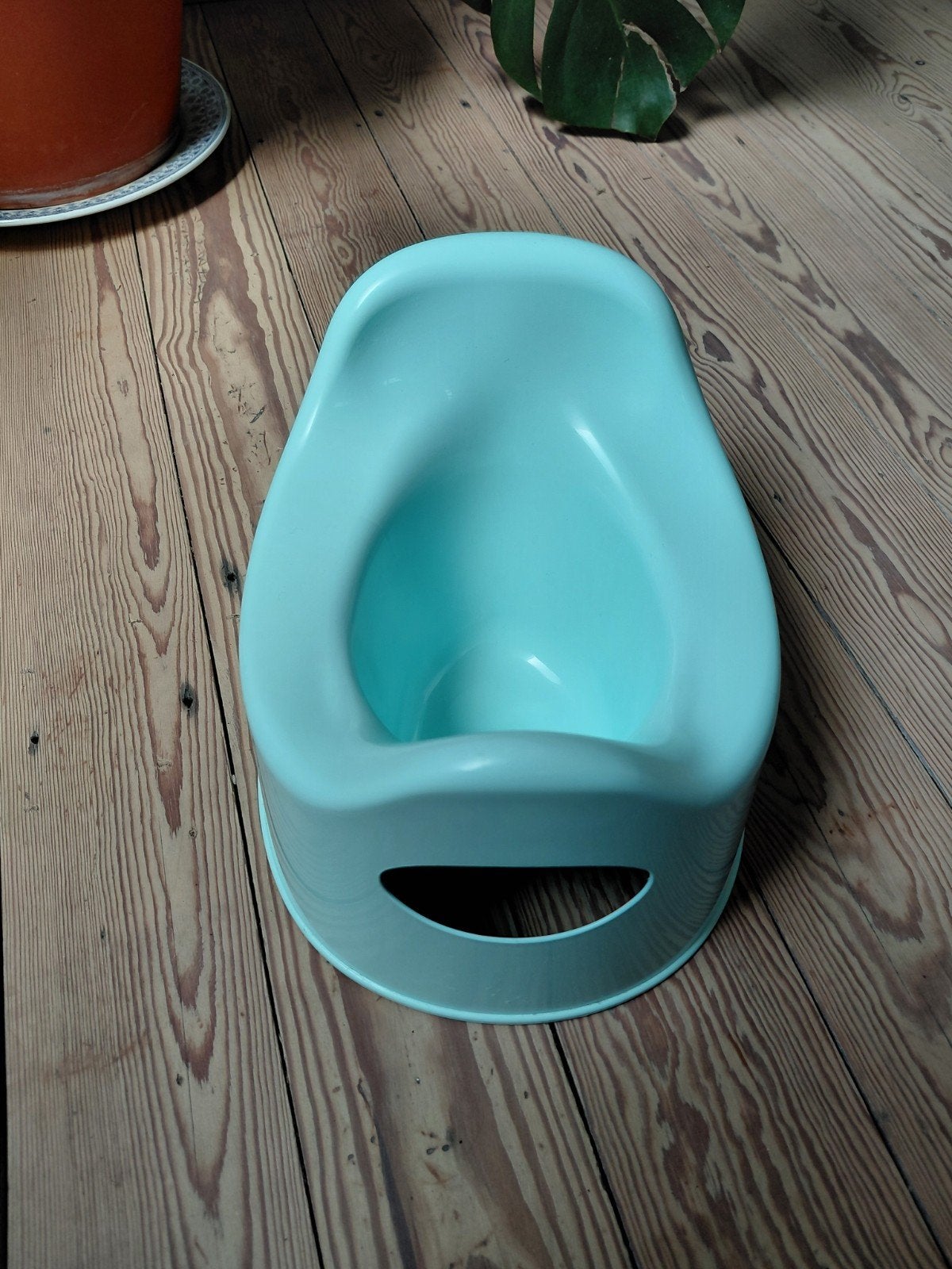 Plaspotje ikea, Enlèvement