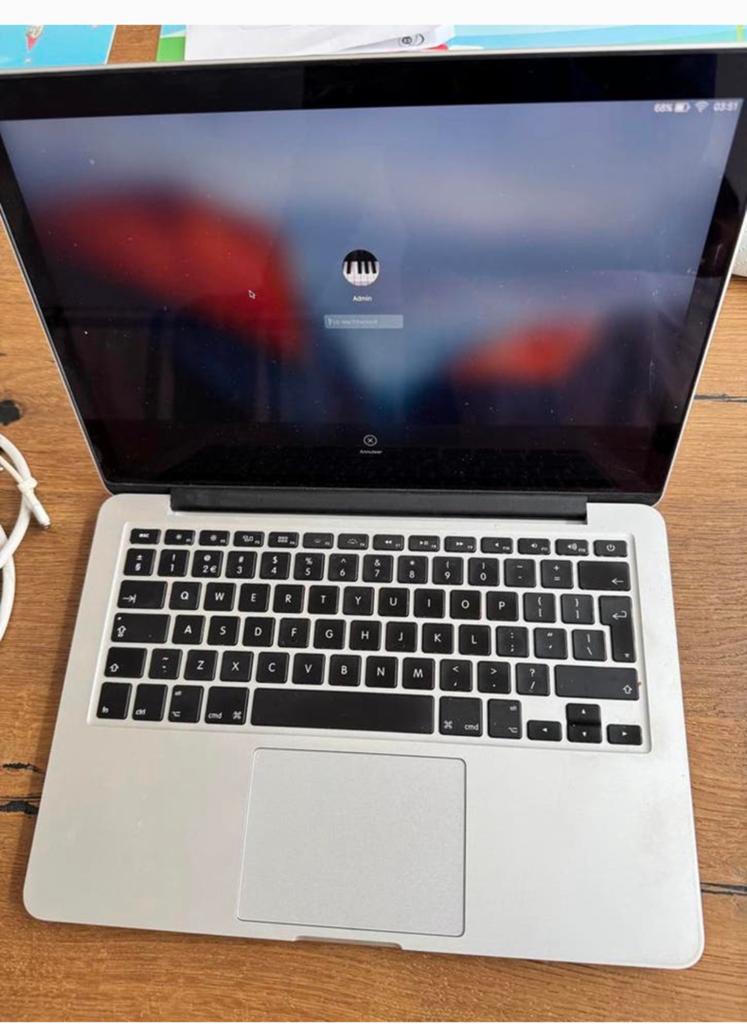 Macbook pro zeer nette Staat, Computers en Software, Apple Macbooks, Ophalen, Zo goed als nieuw, 13 inch, MacBook