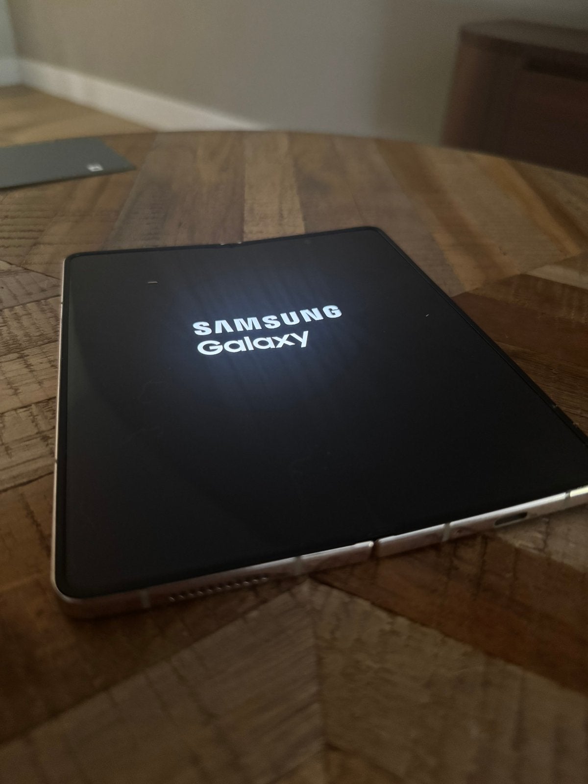 Samsung Galaxy Z Fold 4 met defect, Telecommunicatie, Gebruikt, Overige kleuren, Touchscreen, Ophalen of Verzenden