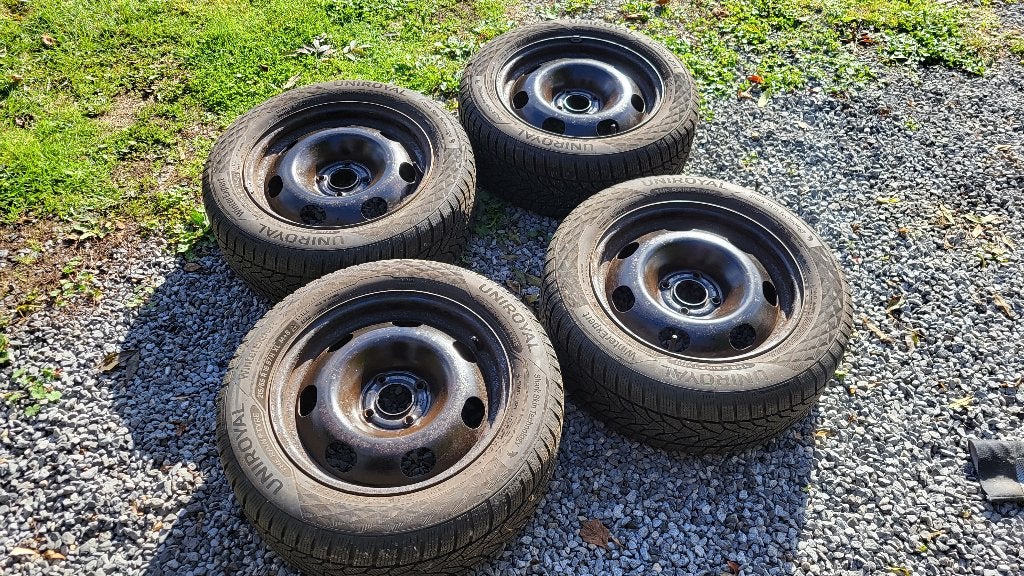 Kit pneus hiver 215/55 R16, Autos : Pièces & Accessoires, 16 pouces, Véhicule de tourisme, Pneu(s), Enlèvement
