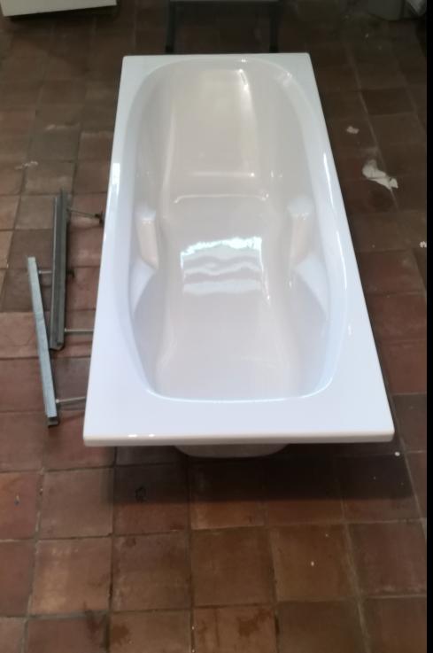Baignoire à encastrer, Enlèvement