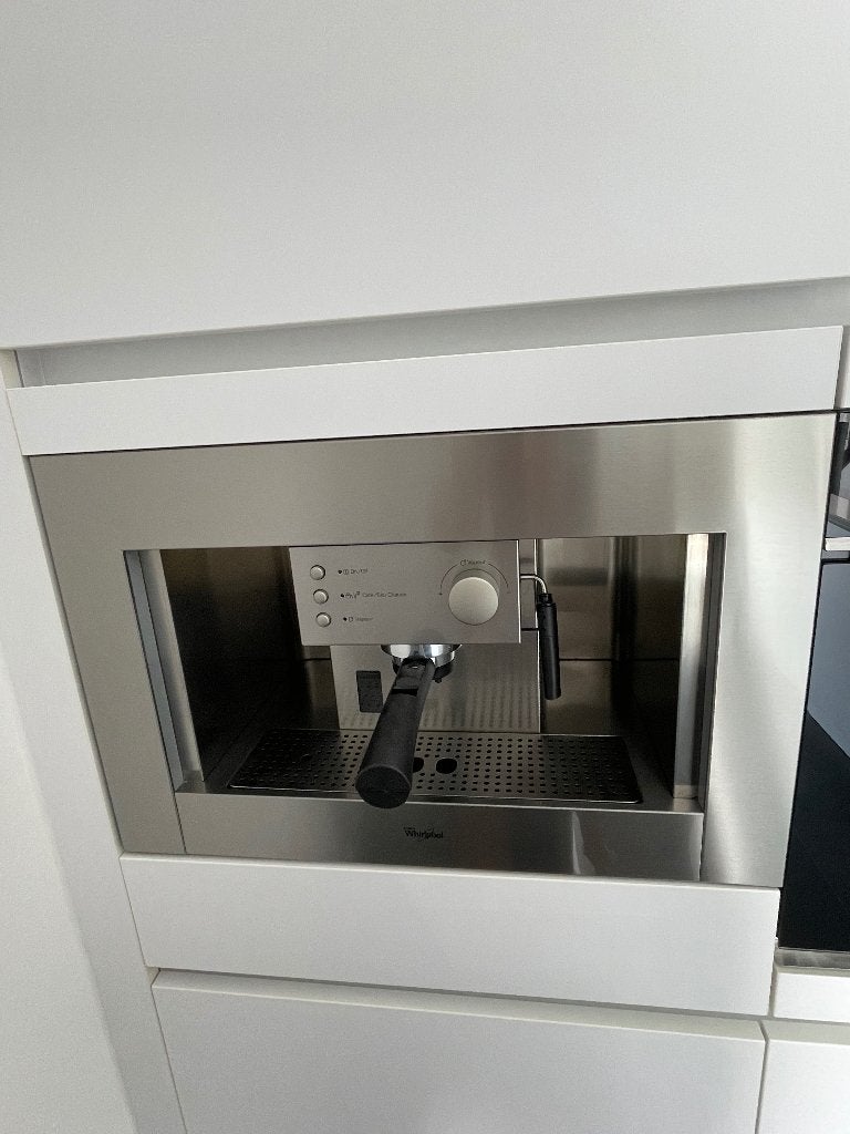 Inbouw koffiemachine whirlpool ACE 010, Elektronische apparatuur, Koffiezetapparaten, Ophalen, Gebruikt, Koffiemachine, 1 kopje