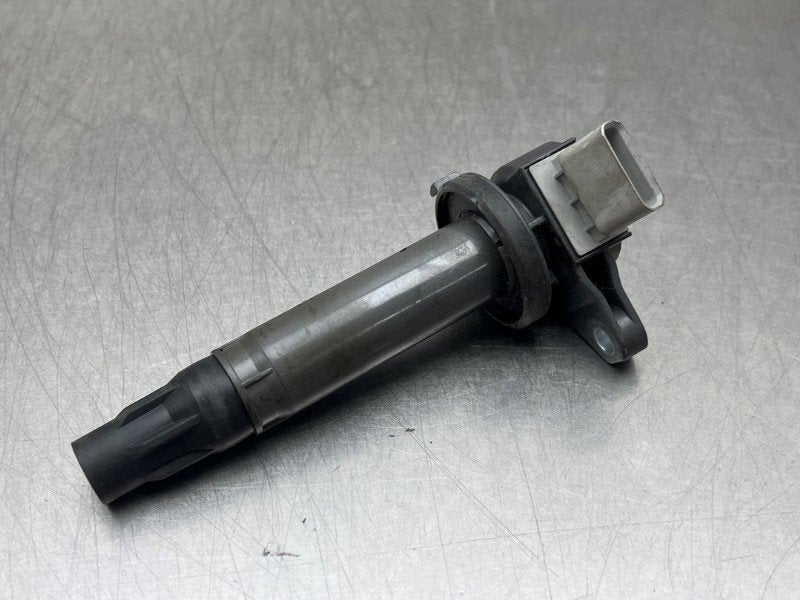 BOBINE D'ALLUMAGE Daihatsu (|19070B1020|), Utilisé, Daihatsu