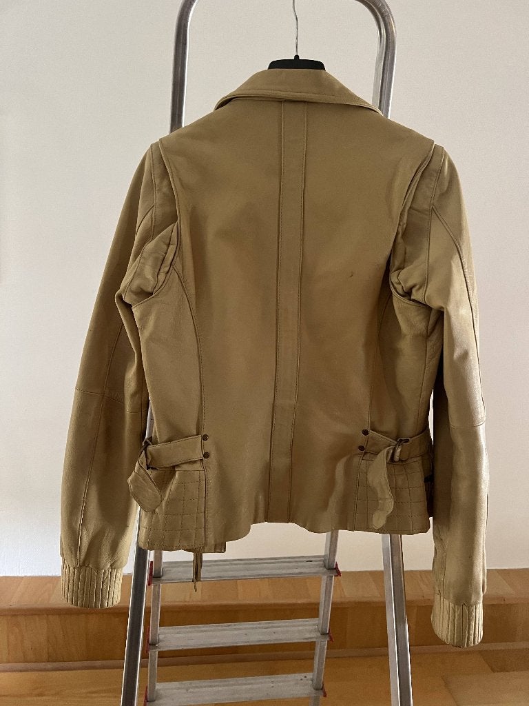 Stoer, leren Essentiel Antwerp damesjasje, Kleding | Dames, Ophalen, Geel, Essentiel Antwerp, Jasje