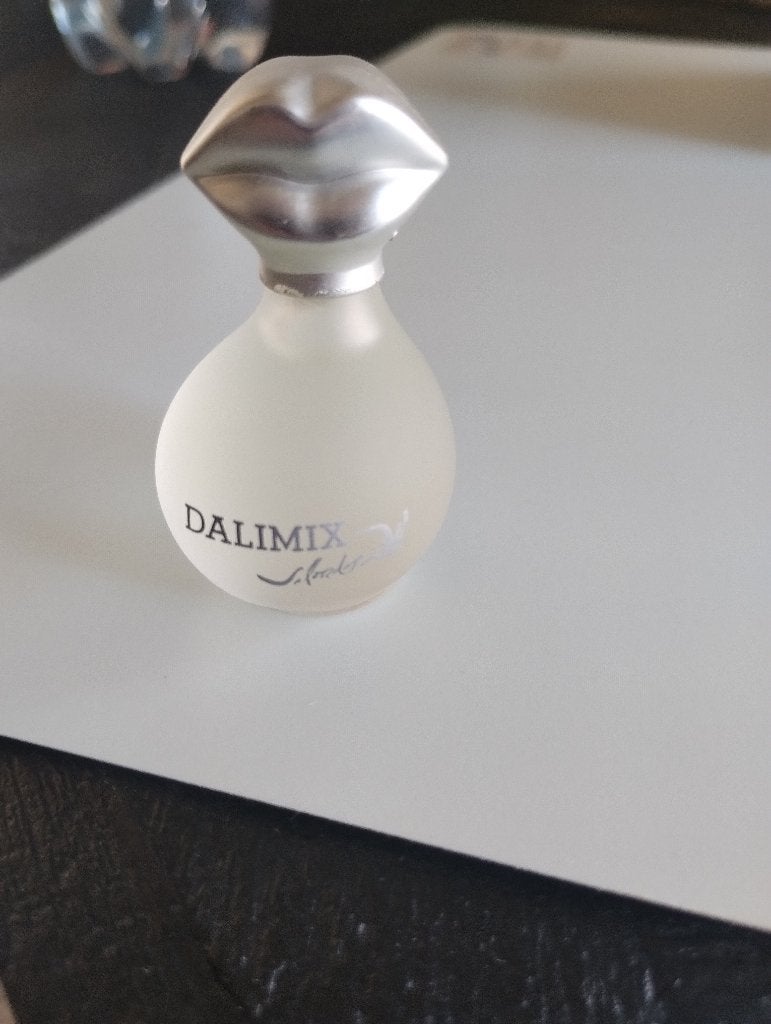 Mini parfumflesje, Verzamelen, Ophalen of Verzenden, Gebruikt, Miniatuur, Gevuld
