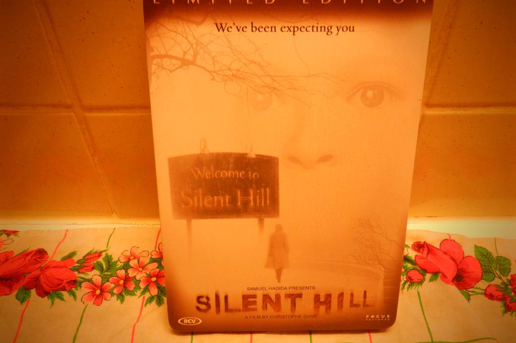 DVD Limited Edition Steel BOX Silent Hill., Cd's en Dvd's, Vanaf 16 jaar, Ophalen of Verzenden, Zo goed als nieuw, Gore