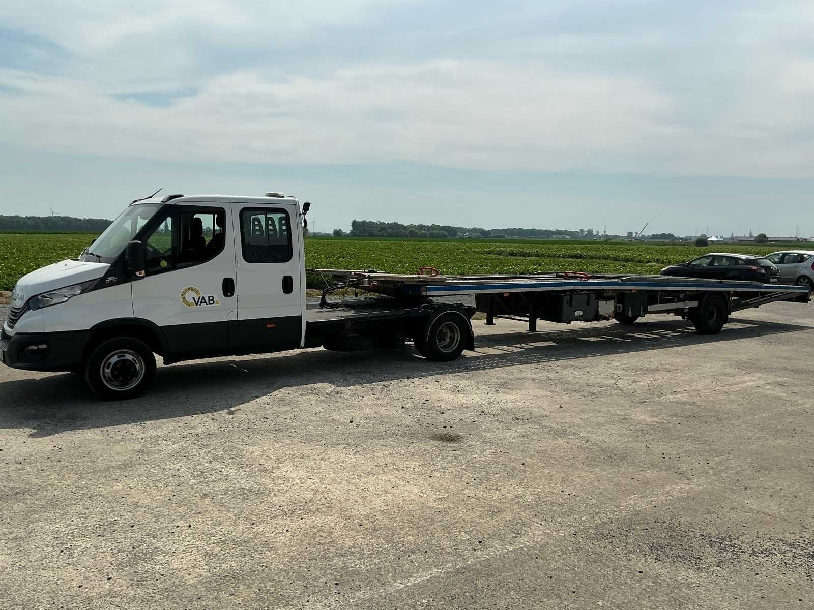 2023 Iveco Daily Trekker combinatie (auto transport), Gebruikt, Iveco, Bedrijf, Te koop