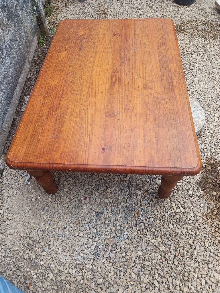 Table pour un pak de bière :), 100 à 150 cm, Klassiek, Enlèvement, Utilisé