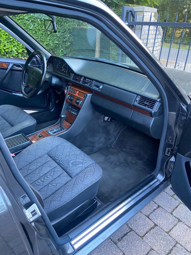 Mercedes w124 E 280, foto 7