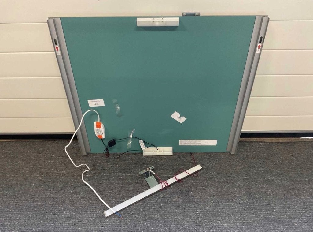 Miroir salle de bain LED 80x70 cm avec 2 appliques, Maison & Meubles, Neuf, Moins de 25 cm, Moins de 100 cm, Enlèvement
