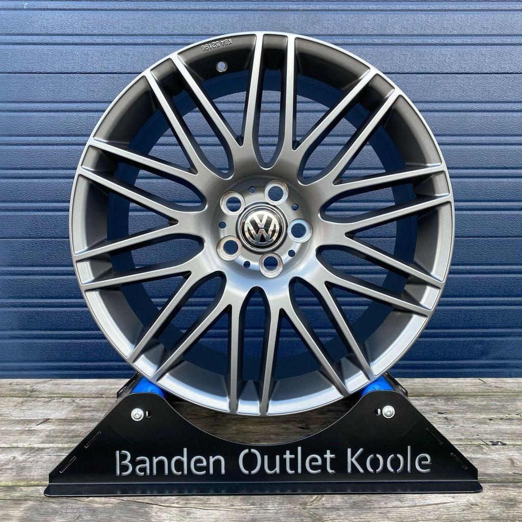 Volkswagen Transporter T5 T6 & Amarok Touareg Velgen 5x120 2, Velg(en), -, -, Nieuw