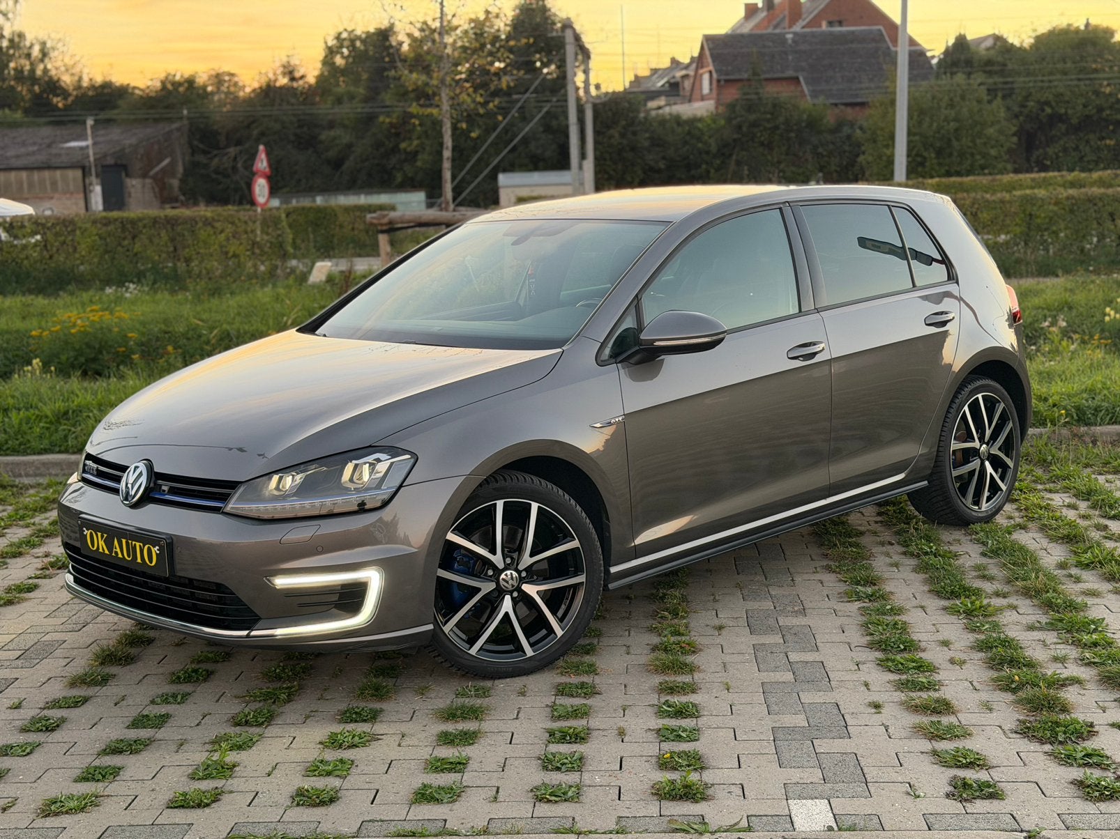Vw Golf 1.4 TSI PHEV GTE BMT DSG Carplay Garantie 12, Autos, Argent ou Gris, Achat, Euro 6, Entreprise