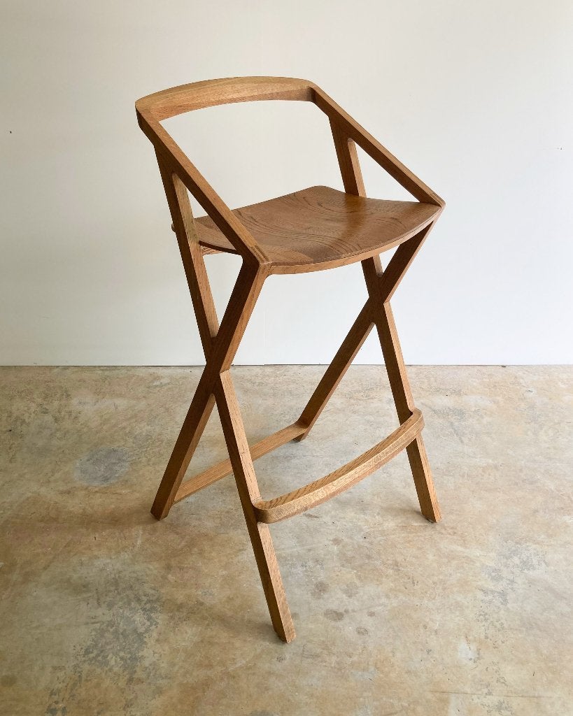 Artisan houten sustainable design barkruk ' 7Highchair ', Huis en Inrichting, Barkrukken, Zo goed als nieuw, 90 cm of meer, Hout