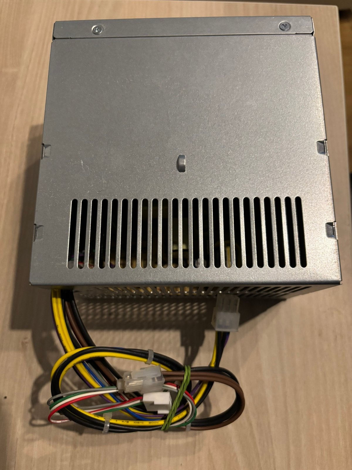 Originele HP 320W voeding (PCC006/702453-001), HP, Reg@hp.com, HP Europe B.V., PO Box 667, 1180 AR Amstelveen, Pays-Bas, Ophalen of Verzenden