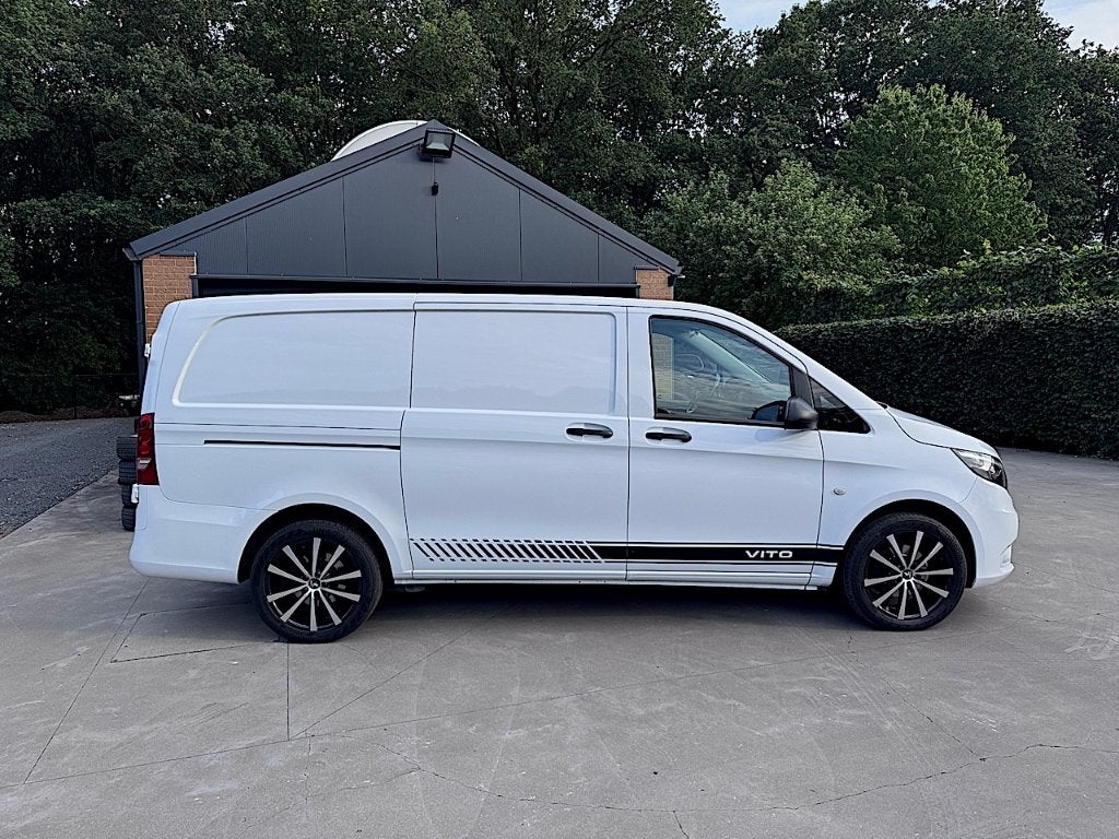 Mercedes Vito 2.1 CDI A2/automatique/Excellent état ! ! !, Autos, Camionnettes & Utilitaires, 100 kW, Achat, Euro 6, Entreprise