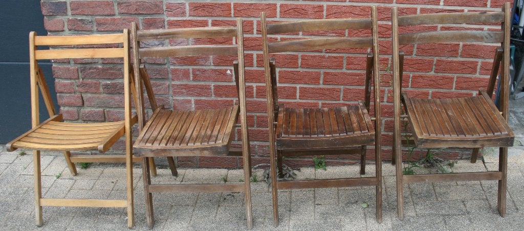 Ensemble de 4 chaises pliantes vintage en bois, Jardin & Terrasse, Ensembles de jardin, Enlèvement, Utilisé, Bois, Sets de jardin