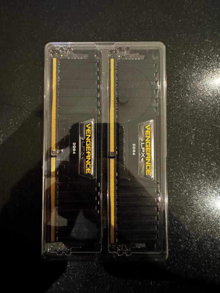 corsair vengeance lpx 3200mhz 16gb kit, Computers en Software, RAM geheugen, Ophalen, DDR4, Zo goed als nieuw, Desktop