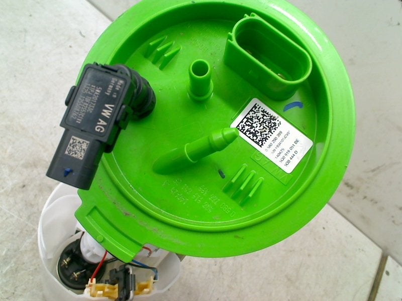 POMPE CARBURANT C Volkswagen Golf VIII (CD1) (5Q0919051BE), Volkswagen, Volkswagen AG, Utilisé, Kundenbetreuung@volkswagen.de