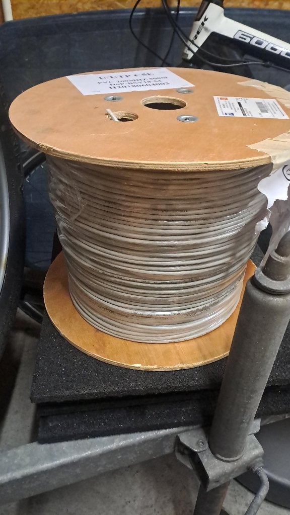 500 m UTP kabel, Ophalen, Nieuw