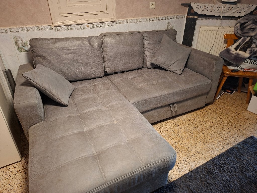 Salon, Enlèvement, Comme neuf