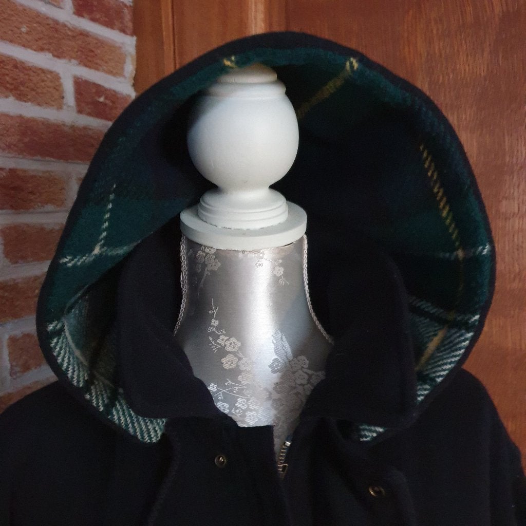 Duffle coat Donaldson, Ophalen