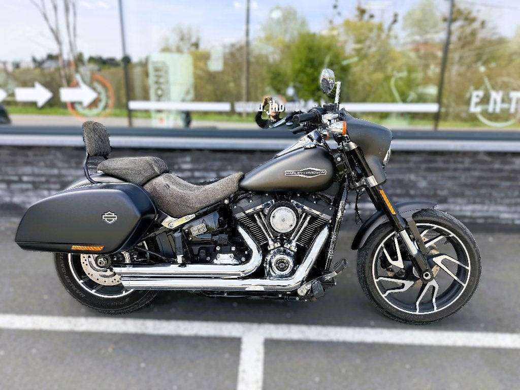 Sportglide 1745 cm³ abs 2020 12700 km garantie 1,2,3, Motoren, Motoren | Harley-Davidson, 2 cilinders, 1745 cc, Nieuw, Bedrijf