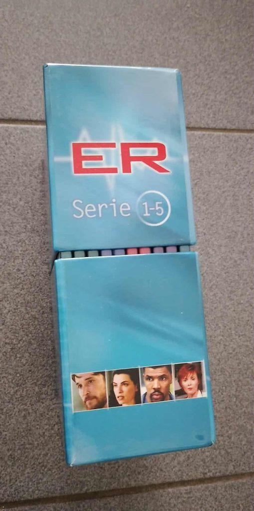 ER box 1 tem 5 amerikaanse ziekenhuisserie, CD & DVD, DVD | TV & Séries télévisées, Comme neuf, Enlèvement ou Envoi
