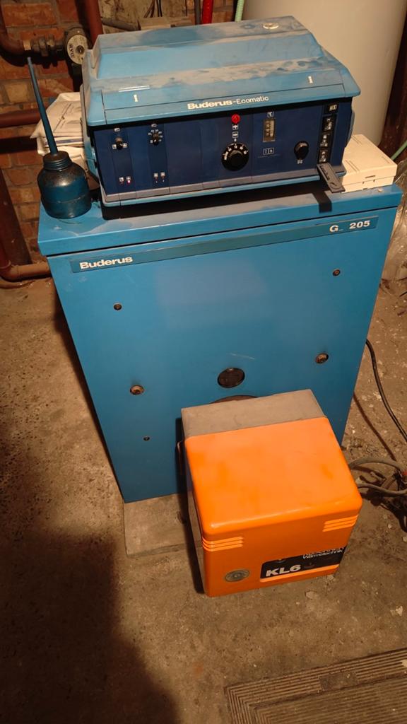 Mazout ketel buderus G205, Ophalen, Gebruikt, Cv-ketel of Combi-ketel