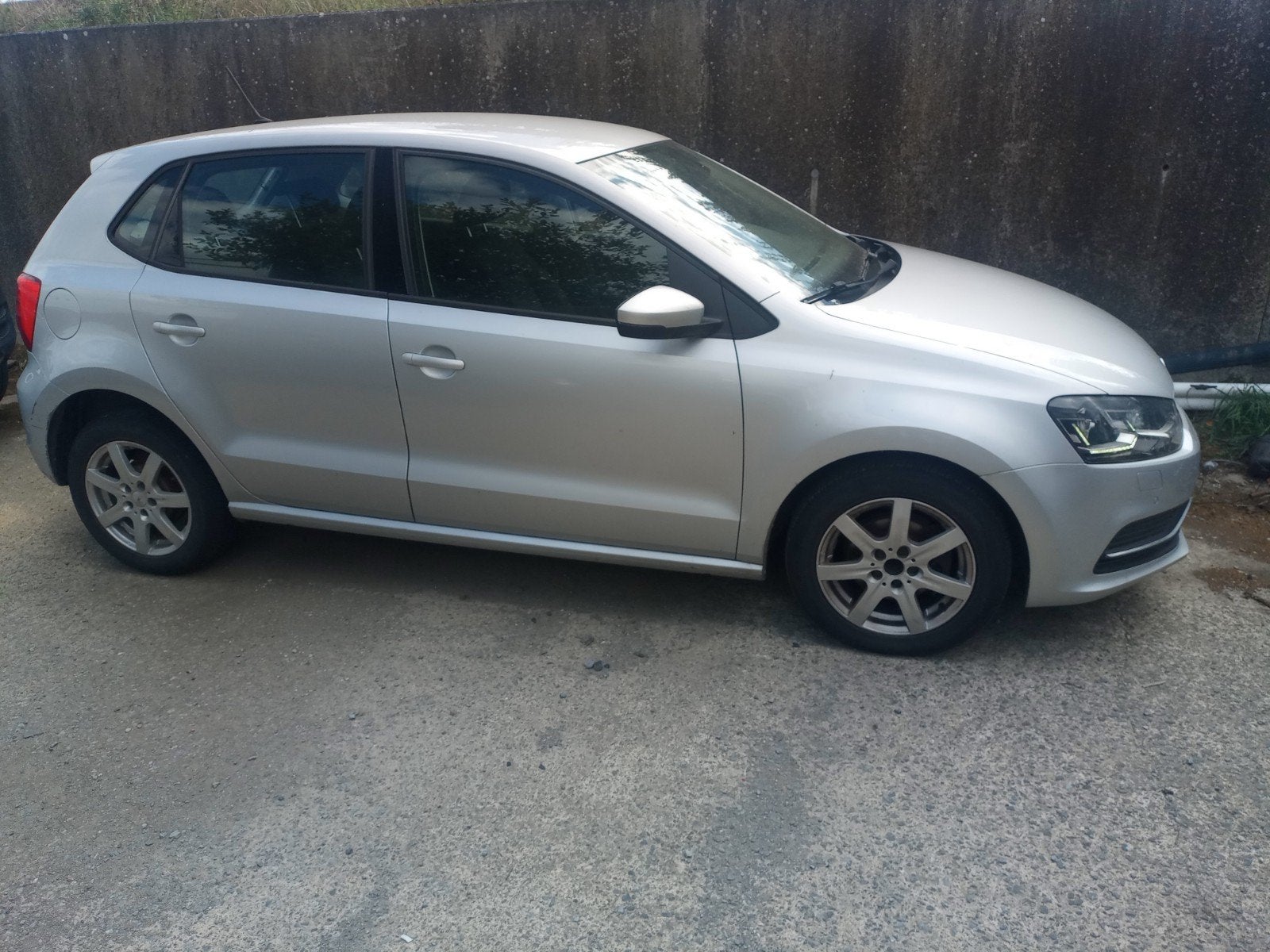 VW Polo 1400 tdi année 2016 euro 6 moteur cassé, Argent ou Gris, Achat, Euro 6, Boîte manuelle