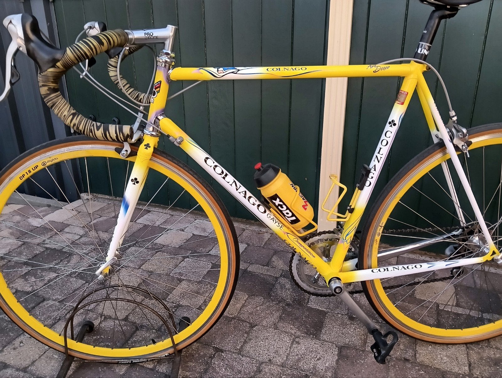 Colnago staal koersfiets, Enlèvement