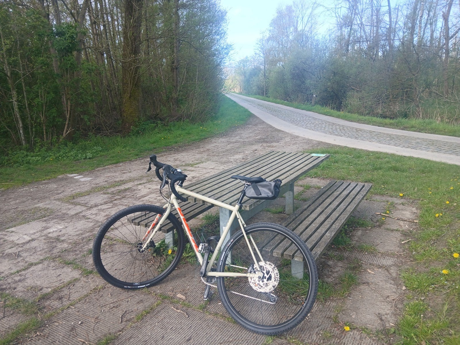 Kona Rove DL tubeless 2026 NIEUW maat 54, Ophalen