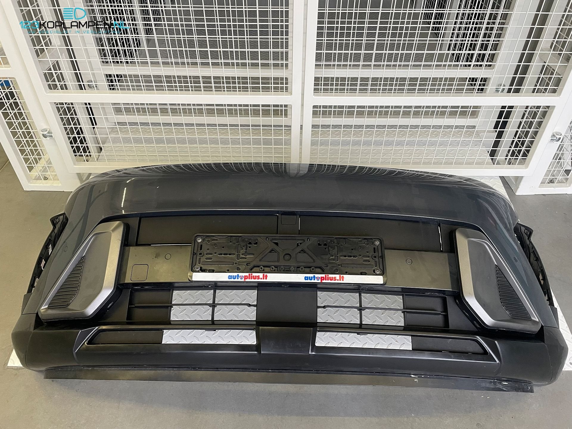 Hyundai Kona II voorbumper 6 PDC nieuw model, Ophalen, Gebruikt, -, Voor