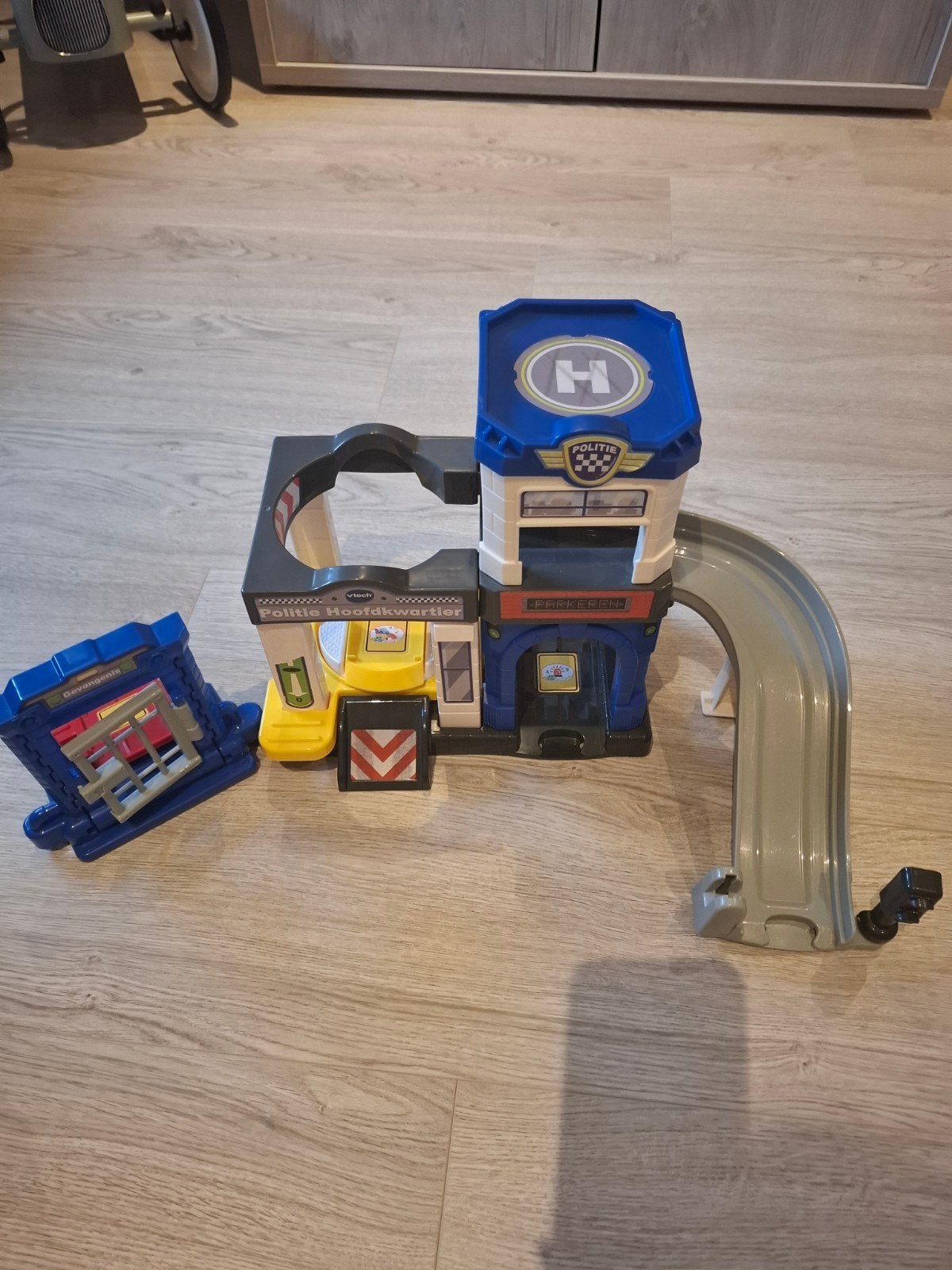 Vtech toet toet auto's politie, Ophalen, Zo goed als nieuw