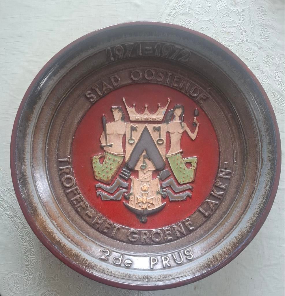 Vintage keramiek trofeebord van August Michiels, Antiek en Kunst, Ophalen