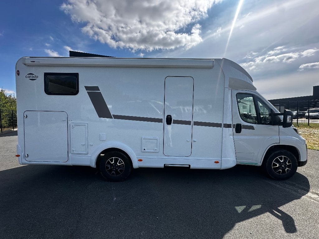 Carado Hymer T 338 S NIEUW "automaat", Caravans en Kamperen, Ringverwarming, Fiat, Airbags, 7 tot 8 meter