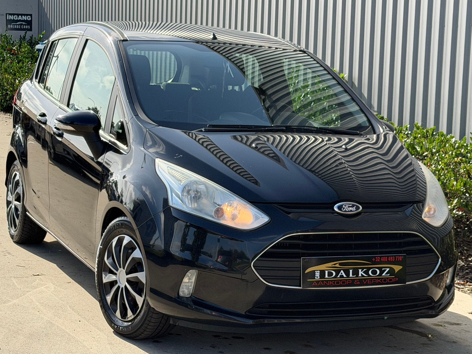 Ford B-Max 1.5 TDCI • Clim• 108 dkm • Garantie 12 mois !, Achat, Entreprise, Entretenue par le concessionnaire, Noir