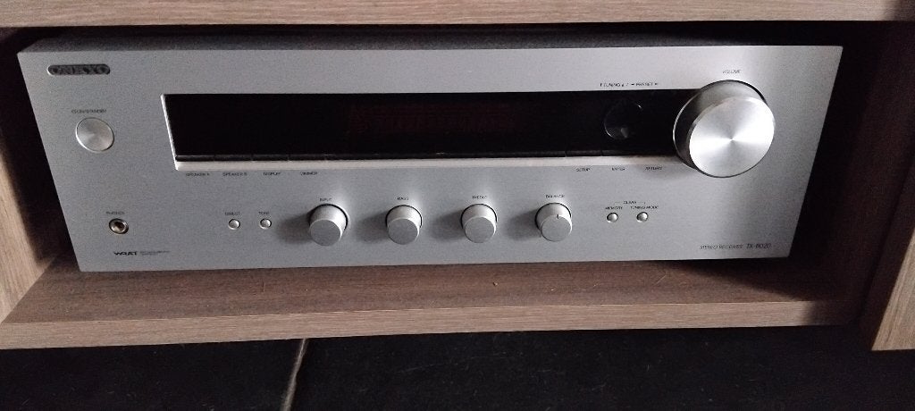 ONKYO versterker + 2 boxen (POTK), Audio, Tv en Foto, Ophalen, Zo goed als nieuw, Onkyo