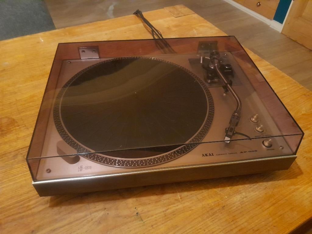 Vintage Akai platenspeler, Audio, Tv en Foto, Platenspelers, Pitch-regelaar, Ophalen of Verzenden, Zo goed als nieuw, Platenspeler