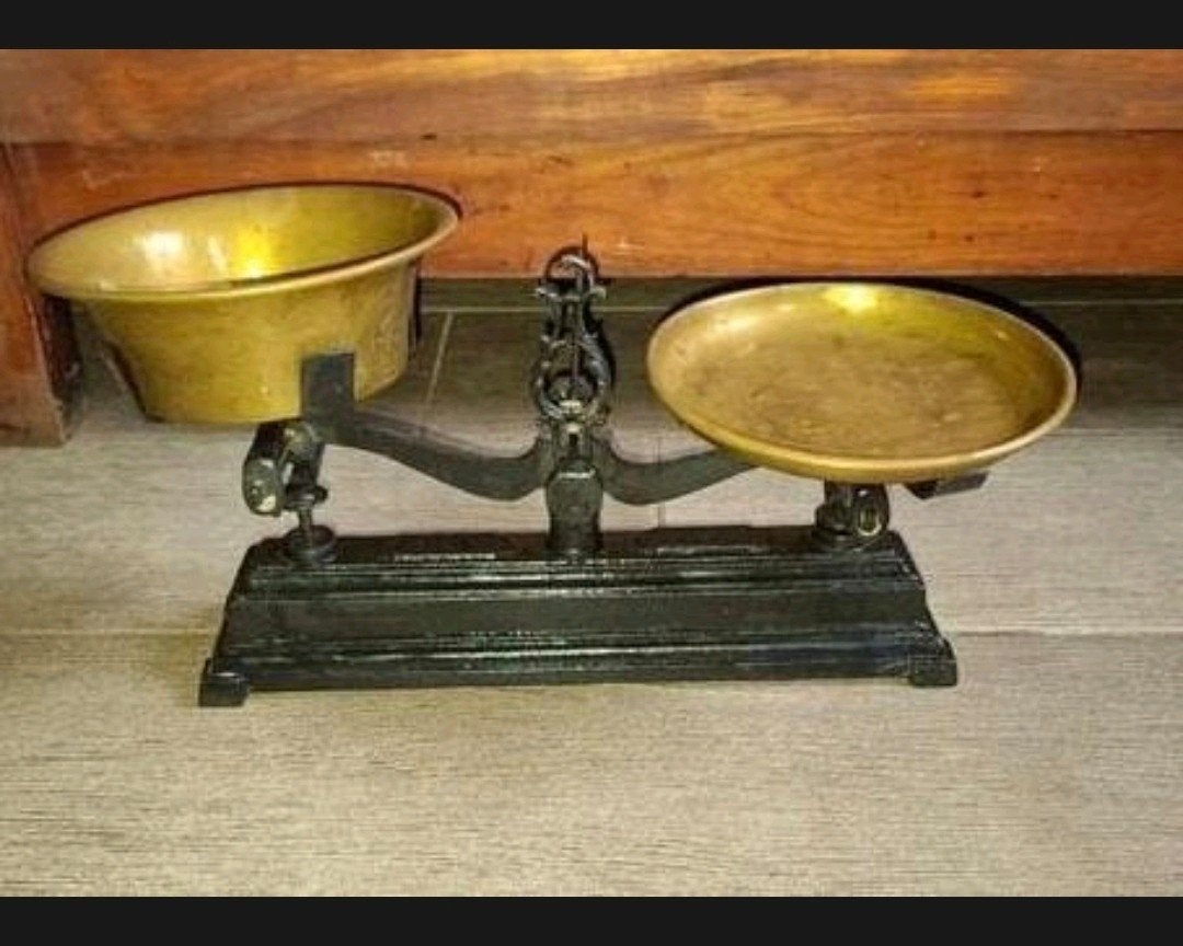 ancienne balance fonte et cuivre, Antiquités & Art, Enlèvement ou Envoi, Cuivre