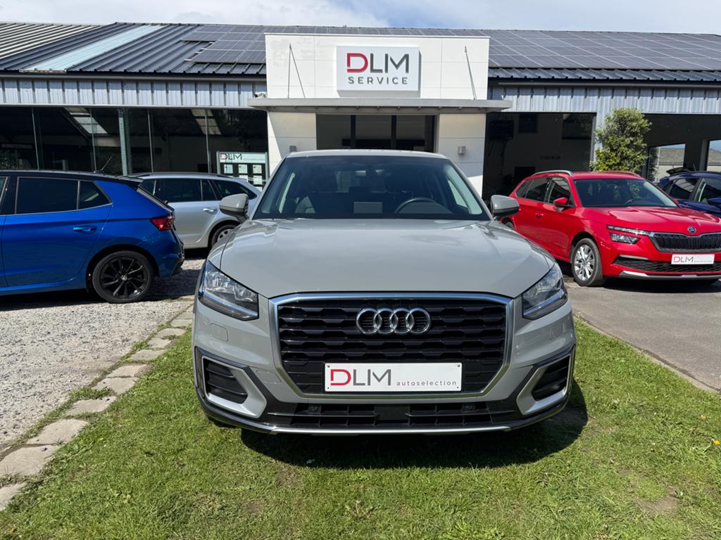 Audi Q2 Design Tsi S-tronic '18 120.000km Superbe état, Argent ou Gris, Achat, Entreprise, Entretenue par le concessionnaire