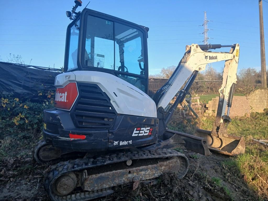 Bobcat E35z minigraafmachine, Ophalen